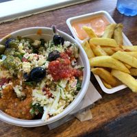 Falafel bowl combo w/fries at Maoz - Muntplein in Amsterdam