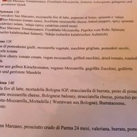 Ingredienti pizza vegana at Milli Eat&Drink in Trento