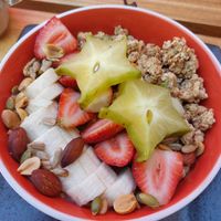 Smoothie bowl- no yogurt no chia seeds at Nita Coffee in Potrero