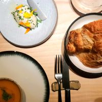 soup, sourdough bread and house made herbed butter at and/or  in Antwerpen
