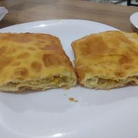 Pastel 5 queijos at Veguai in Florianopolis