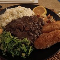 Feijoada deliciosa at Cri Cri Cru Restaurante (Loja Bênção Brasil) in Sao Paulo