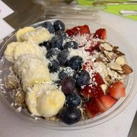  at Smoothie Bus Shoppe South Willow in Manchester