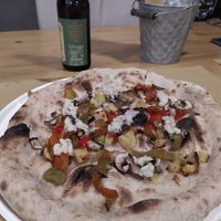 veghurina pizza at Pizzeria Grains in Cagliari