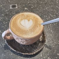 Dirty chai latte   at Honest Greens - Fuencarral in Madrid