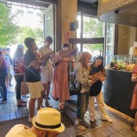 Busy at Honest Greens - Fuencarral in Madrid