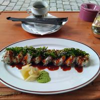 Krasne nadekorovane, za mna trochu blaznive chute dokopy :D at ŠMAK in Bratislava