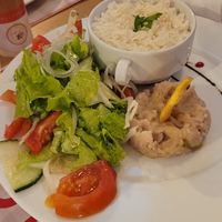 Salad with sweet potato mash 😊 at D' Animas in Havana