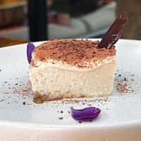 Postres veganos mágicos y más mágicos   at Coraje Vegan in Medellin