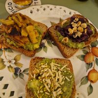 Avocado toast vegan at PPT in Lodi