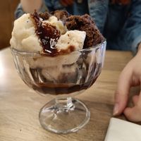 Vegan chocolate brownie sundae at Orto Pizzabar in Belfast