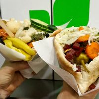 Falafel wraps at Maoz - Xavier Privas in Paris