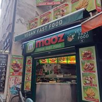 Exterior at Maoz - Xavier Privas in Paris