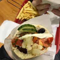 Pita  at Maoz - Xavier Privas in Paris