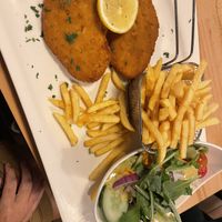Vegan schnitzel   at Brauhaus Tünnes und Schäl in Cologne