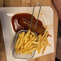 Vegan currywurst   at Brauhaus Tünnes und Schäl in Cologne