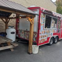 Picnic tables at Banh Mi & Bubble Tea in Bellingham