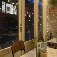 Zitplaatsen beneden  at Tijm-Coffeehouse & Dinnerbar in Utrecht