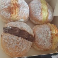 Mmmm at Daniel's Donuts - Lansell Square in Kangaroo Flat