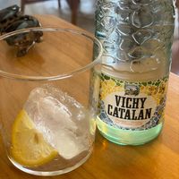 Sparkling water at Gallo Santo in Barcelona
