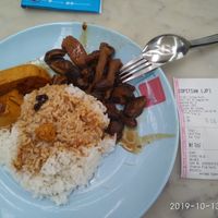 Two "meat" vegetarian with white rice $4 ! After member discount $3.60 ! at Eight Immortals Vegetarian 八仙素食园 - Jurong Point 1 in West Singapore