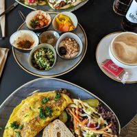 breakfast at Life Deli in Frankfurt