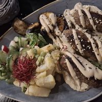 Kebab mit Kartoffelsalat    at Life Deli in Frankfurt