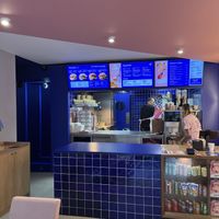 The sweetest staff! ✨ COMPLIMENTS!  at Taste Like Chicken TLC in Amsterdam