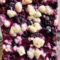 Berry Bliss Shortbread Bar at Raydiant Vybes in Alameda