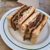   at Outra Espécie  in Porto