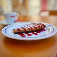 Peanut butter, coconut & oreo tart (yes, it’s 100% 🌱!)  at Outra Espécie  in Porto