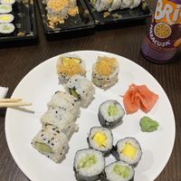 Avocado maki, avocado peanut maki, cucumber maki, mango maki  at Noodle King in Funchal