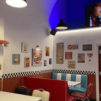 Restaurant-Ecke  at Arnold's American Diner in Bari