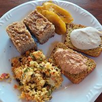 Gluten-free options from the breakfast buffet at Unah Piracanga in Itacare