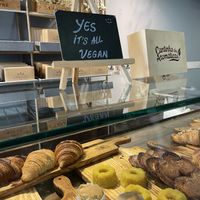 Incredibly yummy 😋   at A Padoca in Porto