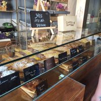 Amazing pastries and delicious salads!! at A Padoca in Porto