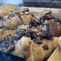 I had an experience I've never seen before, all I can say is incredible, the Italian at the cashier was very friendly❤️. at A Padoca in Porto