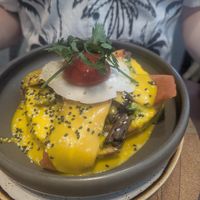 Eggs Benedict at A Padoca in Porto