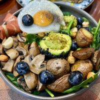 Salad  at A Padoca in Porto
