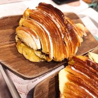 Dark chocolate is vegan at O Melhor Croissant da Minha Rua   in Porto