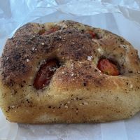 Oliven-Tomaten-Foccacia  at Zeit für Brot in Stuttgart
