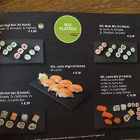 Der Maki Vegi Mix bietet eine leckere Basis, zu der man sich noch Sachen dazubestellen kann.  at Kazumi Sushi Manufaktur in Hannover
