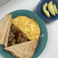 Make your own omelette: tomato, onion, vegan bacon and vegan provolone   at Smile of the Beyond in Jamaica