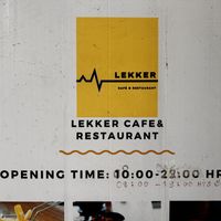 Open 08.00 to 17:00 #Veganuary at Lekker Cafe' in Krabi