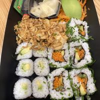 Vega supreme   at LGW - itsu - ST in Horley