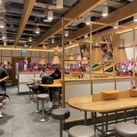 Inside   at LGW - itsu - ST in Horley