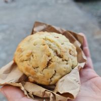 Vegan and gluten-free muffin at Health Valley Barra in Salvador
