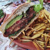 Y para mi el plato estrella...la hamburguesa vegana🥰 at Sativa Studio Cafe in Banos
