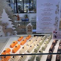 La boutiques et les bûches individuelles   at Maison Folius in Carqueiranne