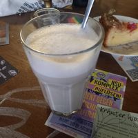 Chai Latte mit Hafermilch at Subbotnik Cafeteria in Chemnitz